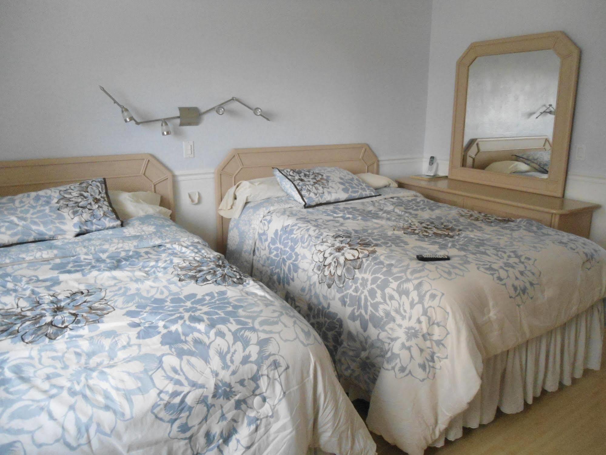 Malyn Resort Сейнт Пийт Бийч Екстериор снимка